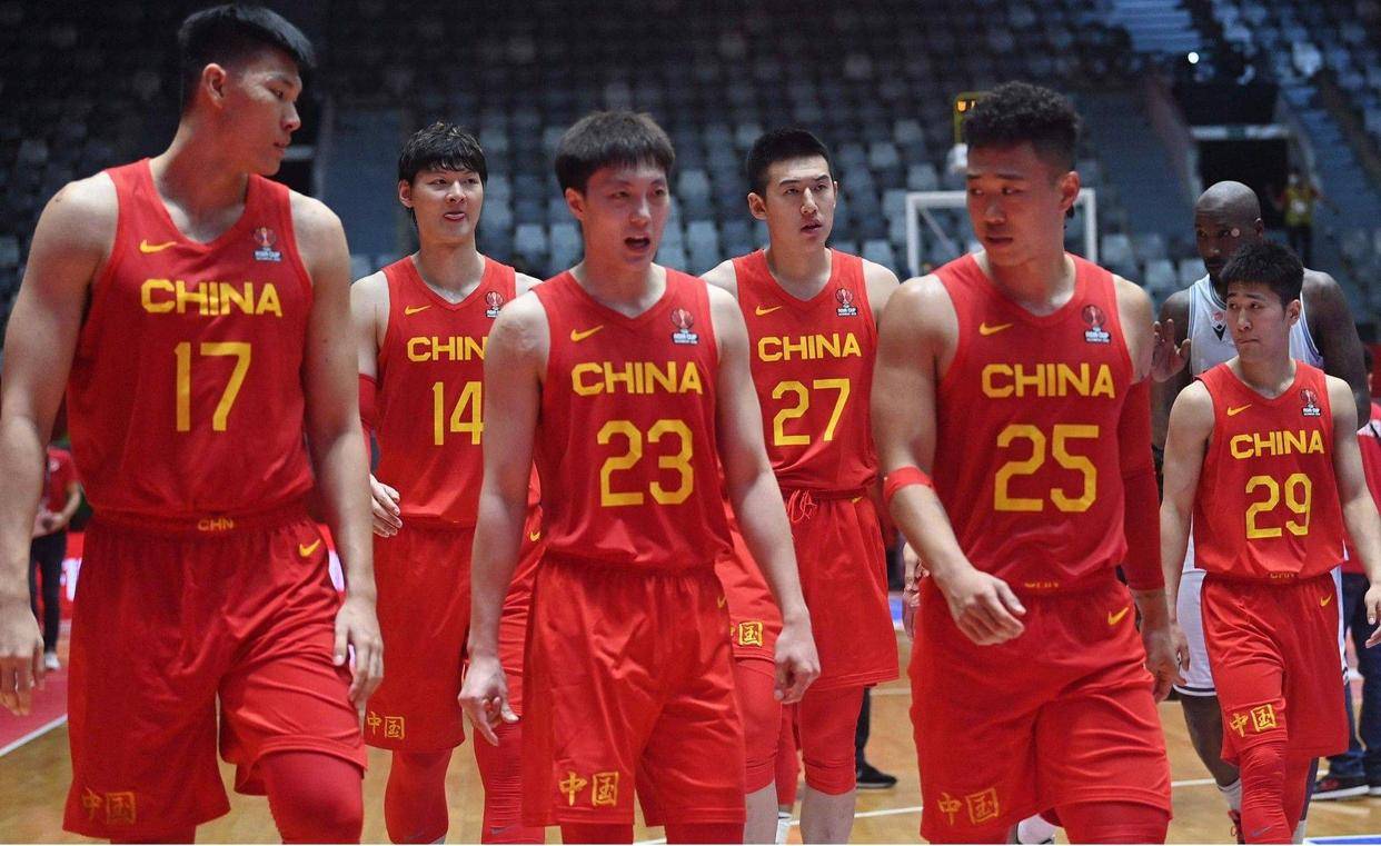 包含男篮热身赛-余嘉豪两双胡明轩13分中国胜荷兰的词条