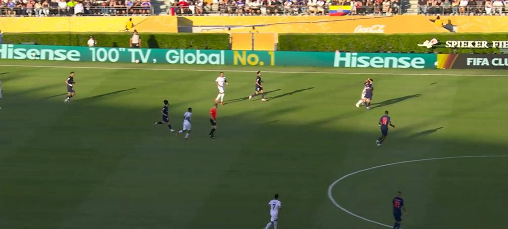 包含FIFA评世俱杯十大冷门:巴黎3度上榜决赛输球不算第1的词条