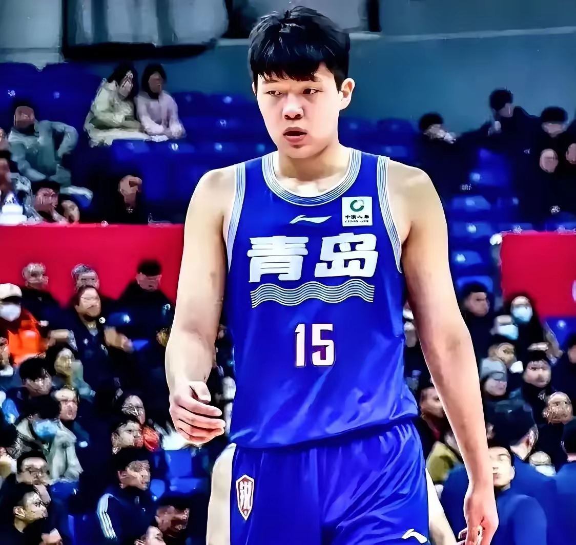 米兰体育-中国男篮将去西班牙拉练杨瀚森打夏联曾凡博康复(中国 西班牙 男篮)