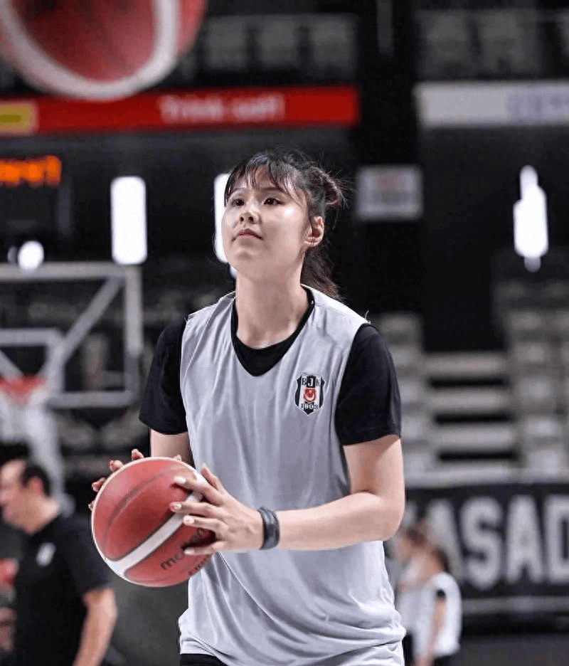 米兰体育-手感不佳！李月汝7中1得4分4篮板WNBA飞翼不敌王牌(李月汝篮球个人资料身高)